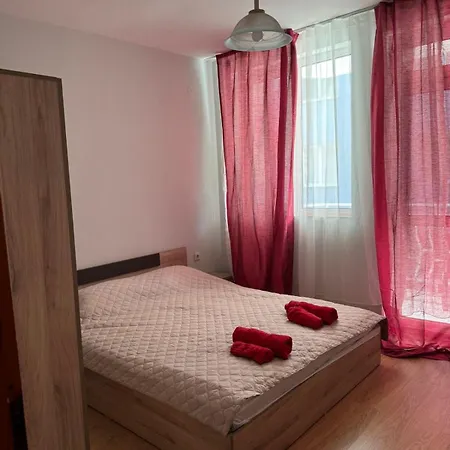 شقة александър